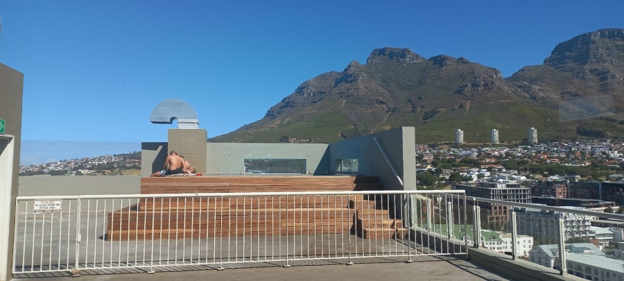 2 Bedroom Property for Sale in Cape Town City Centre Western Cape